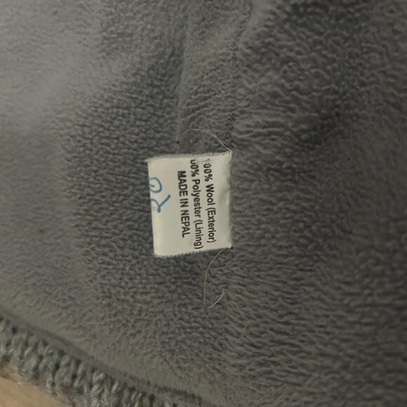 Ark Imports Bear Paw Sweater - Picture 6 of 6